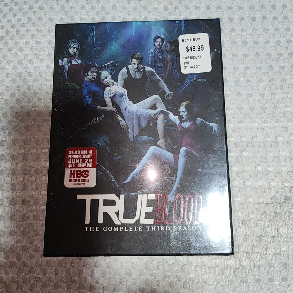 HBO NWT TRUE BLOOD COMPLETE THIRD SEASON DVD SET